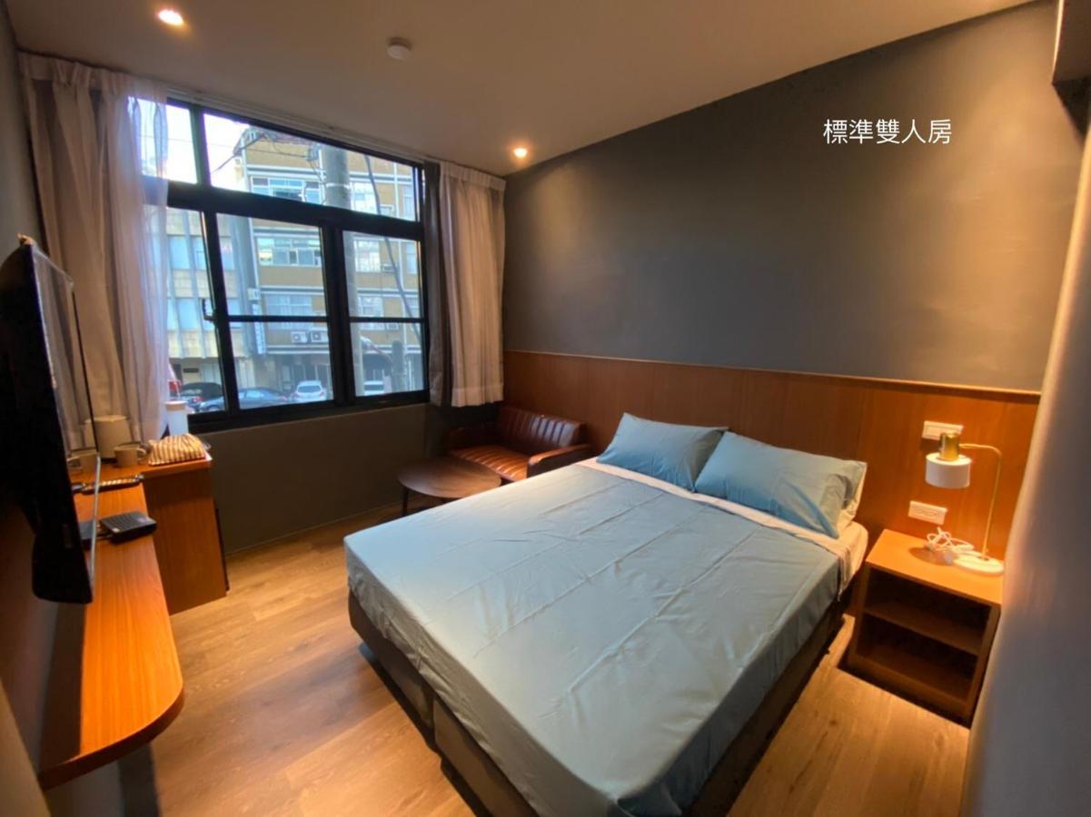 良文旅2館ryou Hotel Vintage - II تاينان المظهر الخارجي الصورة