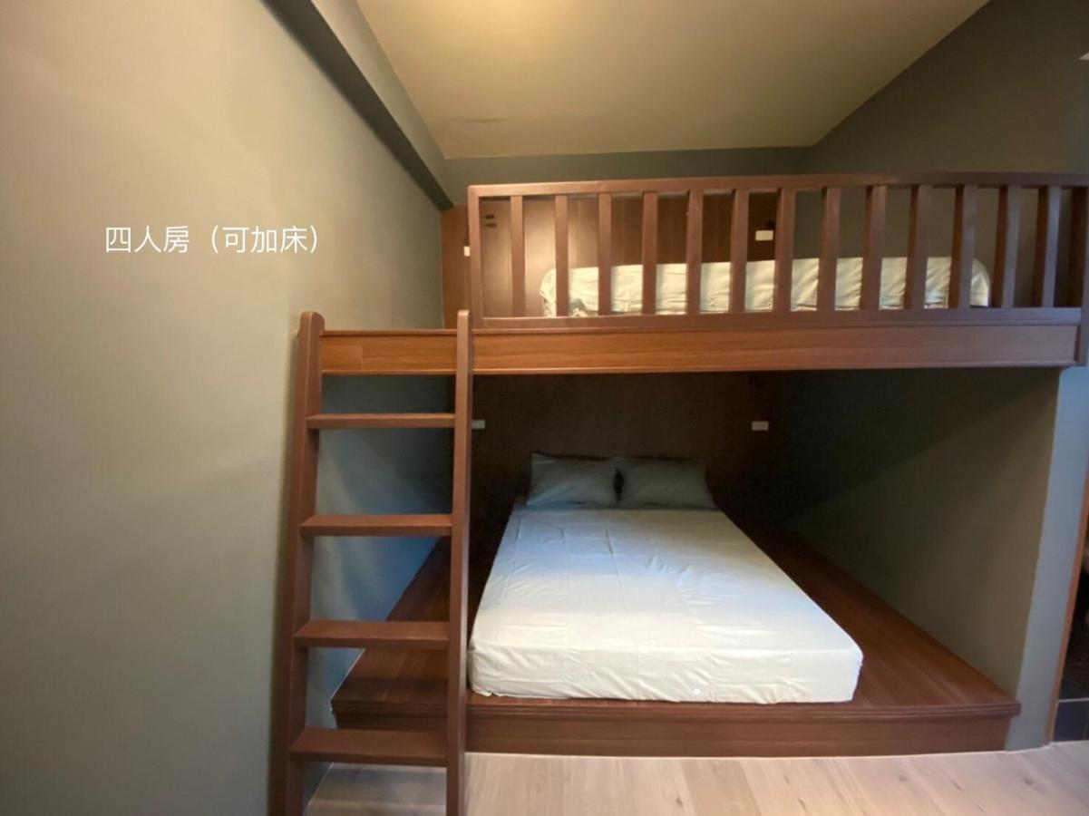 良文旅2館ryou Hotel Vintage - II تاينان المظهر الخارجي الصورة
