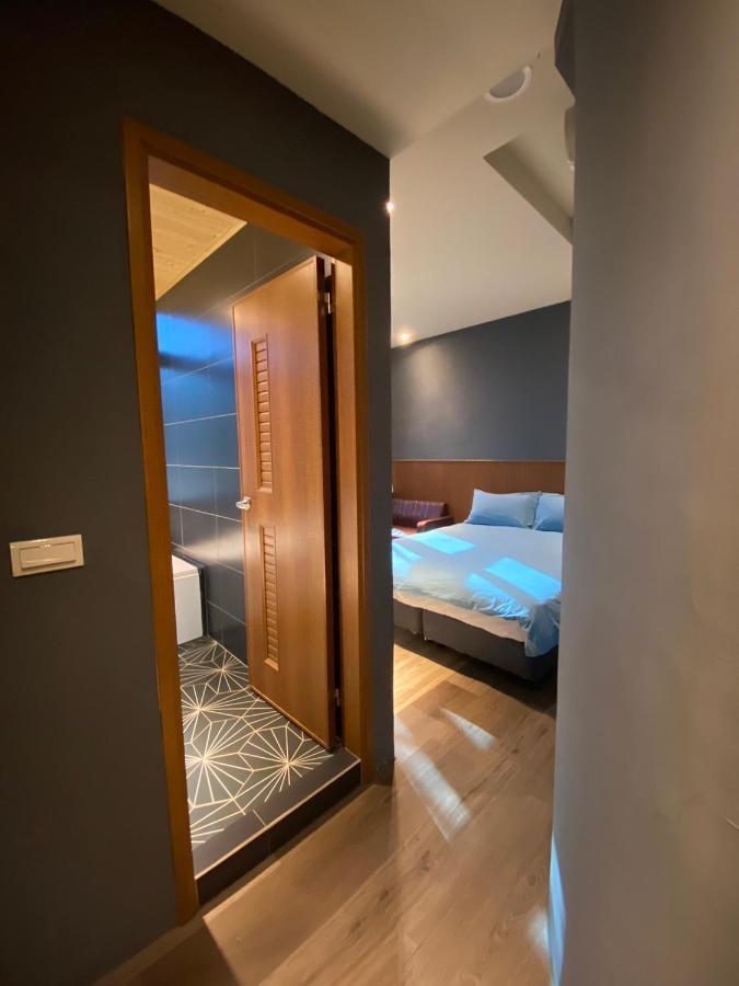 良文旅2館ryou Hotel Vintage - II تاينان المظهر الخارجي الصورة